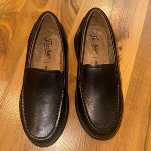 Florsheim Boy's Central Jr. Moc Toe Venetian Loafer boys size 12 leather upper